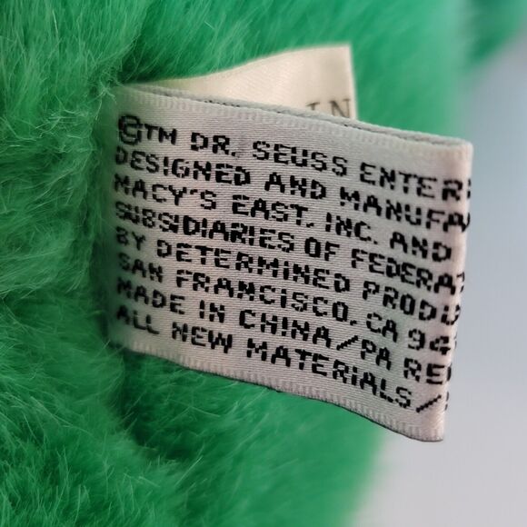 VTG Dr Seuss The GRINCH Plush 1997 Macys Christmas Stuffed Animal Large Book - Picture 12 of 14